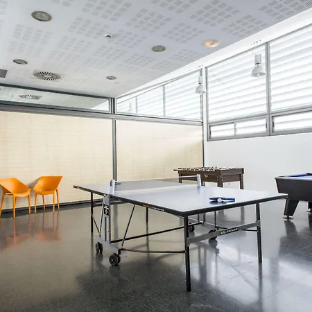 Residencia Universitaria Resa Damia Bonet アパート バレンシア