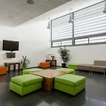 アパート Residencia Universitaria Resa Damia Bonet