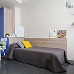 Residencia Universitaria Resa Damia Bonet アパート バレンシア