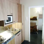アパート Residencia Universitaria Resa Damia Bonet *