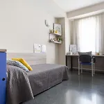 Residencia Universitaria Resa Damia Bonet アパート *