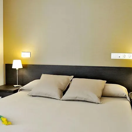 Apartment Residencia Universitaria Resa Damia Bonet