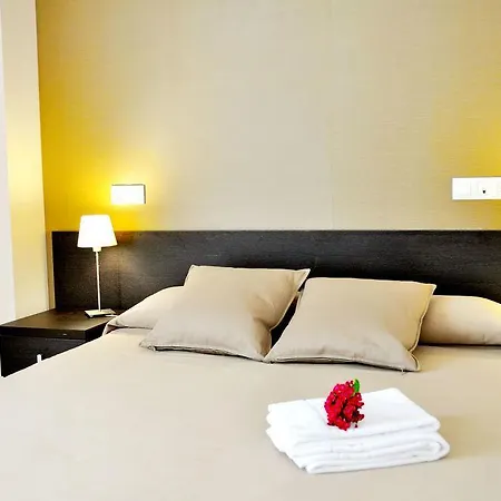 Residencia Universitaria Resa Damia Bonet Valencia