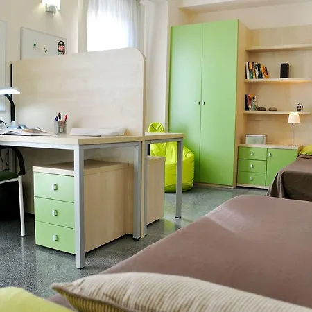 아파트 Residencia Universitaria Resa Damia Bonet *