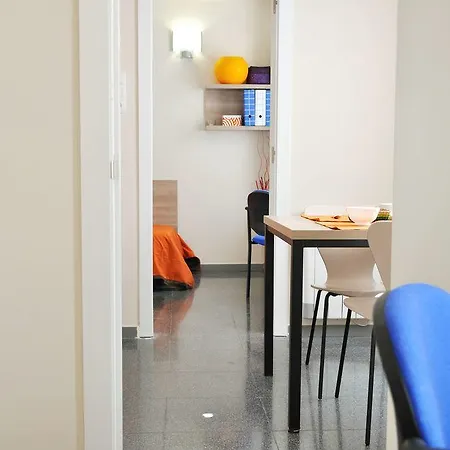 Residencia Universitaria Resa Damia Bonet 아파트