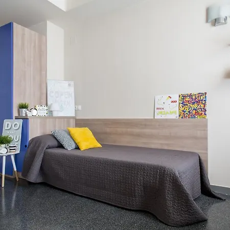 Residencia Universitaria Resa Damia Bonet Apartment