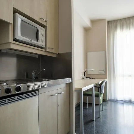 Residencia Universitaria Resa Damia Bonet Apartment *