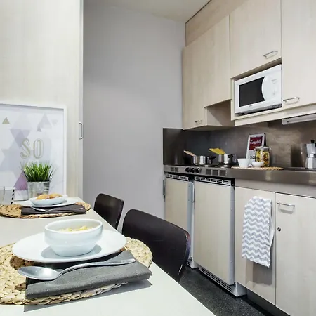 Residencia Universitaria Resa Damia Bonet * Valencia