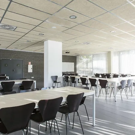 Residencia Universitaria Resa Damia Bonet Apartment Valencia
