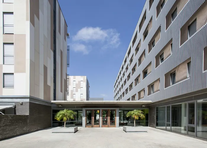 Residencia Universitaria Resa Damia Bonet Apartmán Valencie