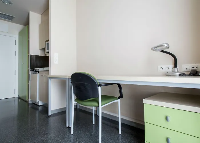 Residencia Universitaria Resa Damia Bonet Apartmán *