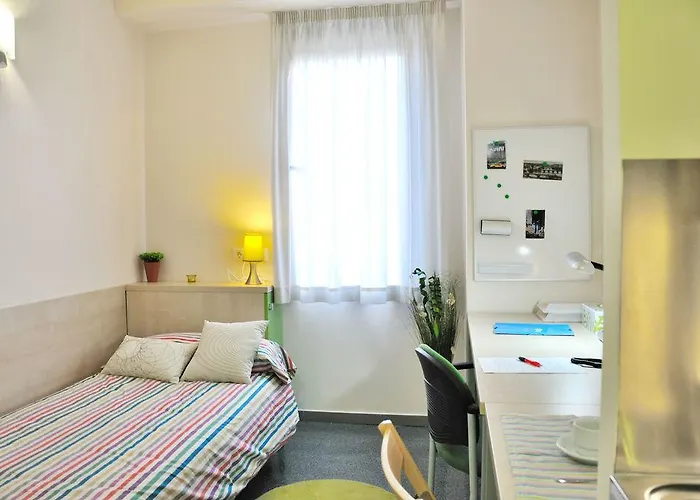 Residencia Universitaria Resa Damia Bonet Apartmán *